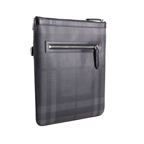 burberry pouch men